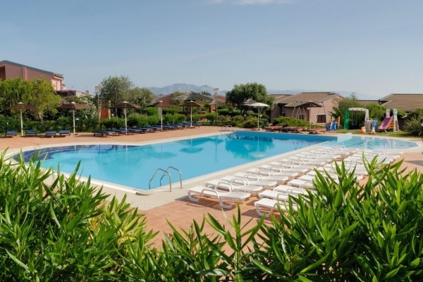 Cala Rosa Club Hotel
