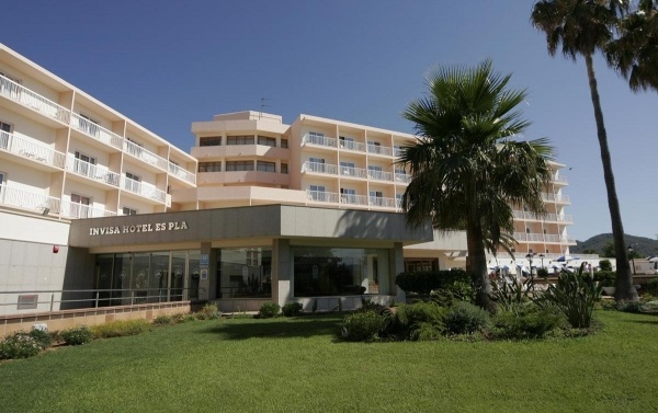 Invisa Es Pla Hotel - 10 éjszakás