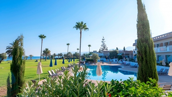 Natura Beach Hotel & Villas - 4 éjszakás