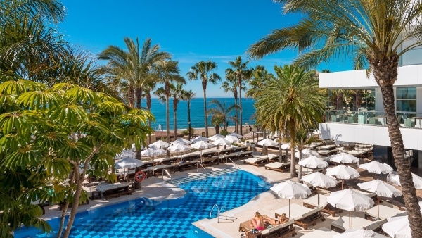 Amare Beach Hotel Marbella - 4 éjszakás