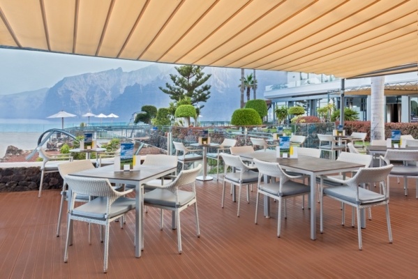BARCELO SANTIAGO - ADULTS ONLY ****