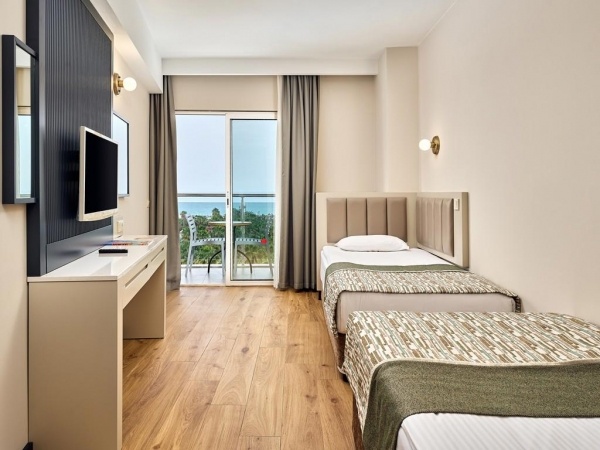 Seaden Sea World Resort & Spa *****
