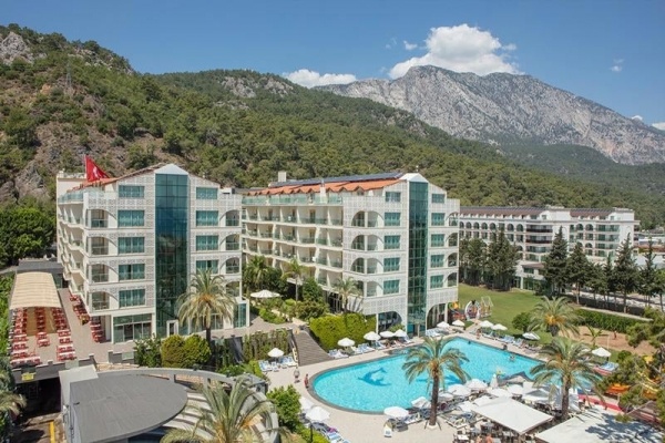 Grand Ring Hotel *****
