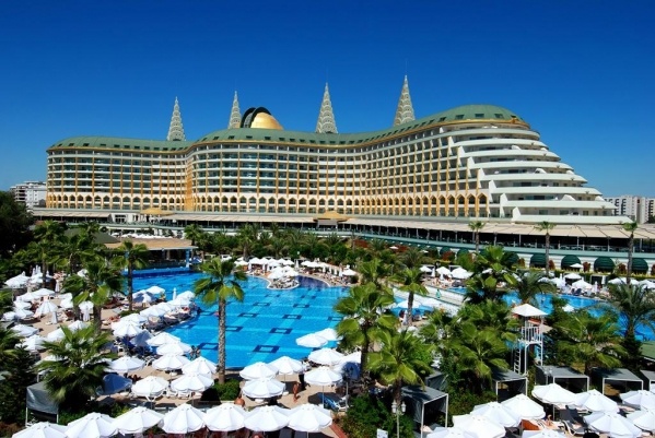 Delphin Imperial *****