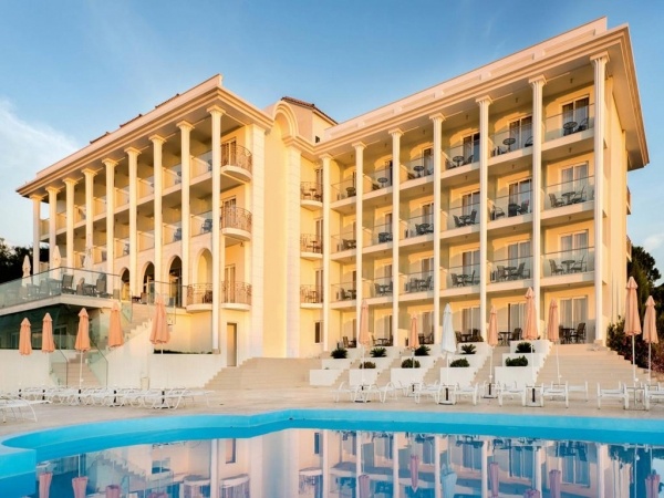 Avalon Hotel ****