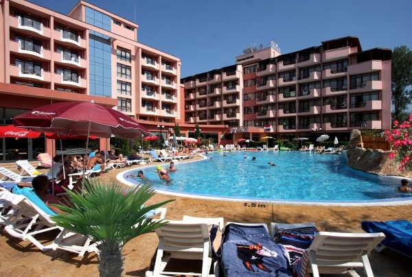 Izola Paradise ****