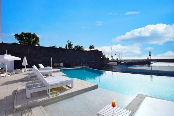 Royal Marina Suites Boutique Hotel