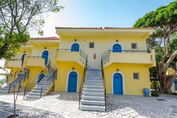 Ammes Hotel