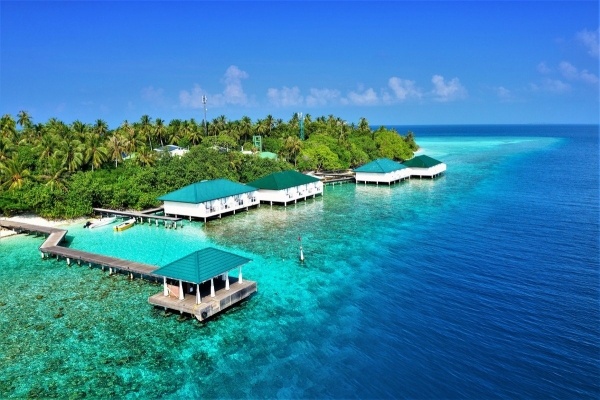 Embudu Village Resort