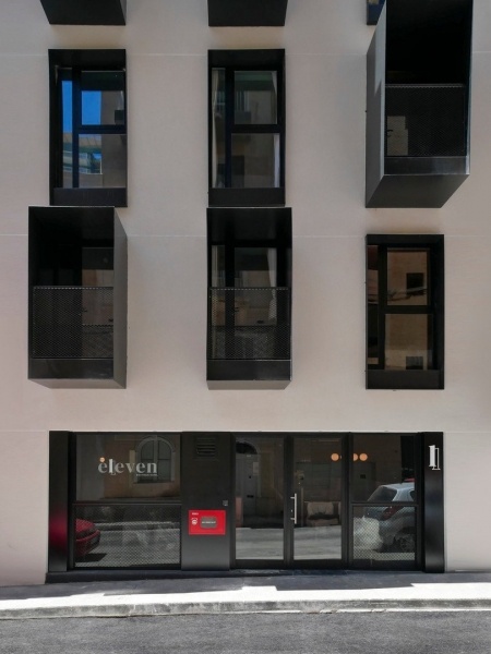 Hotel Eleven by Warren Collection
