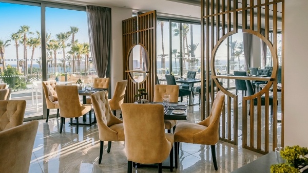 St George Beach Hotel & Spa Resort