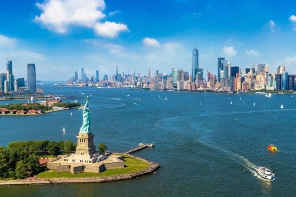 A tavasz illata New Yorkban - csoportos városlátogatás a március 15-i hosszú hétvégén 2027.03.11-17.