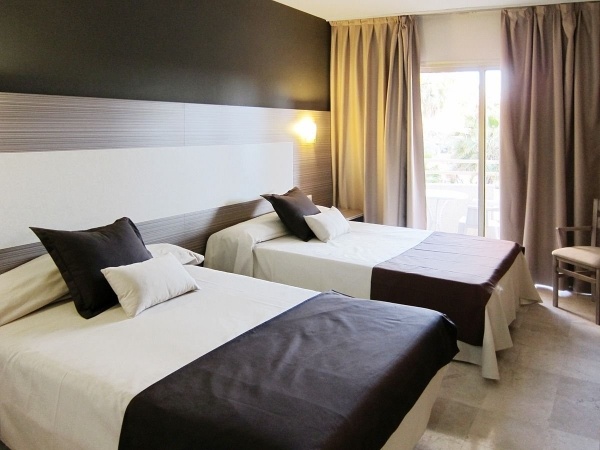 H10 Cambrils Playa - 7 éjszakás