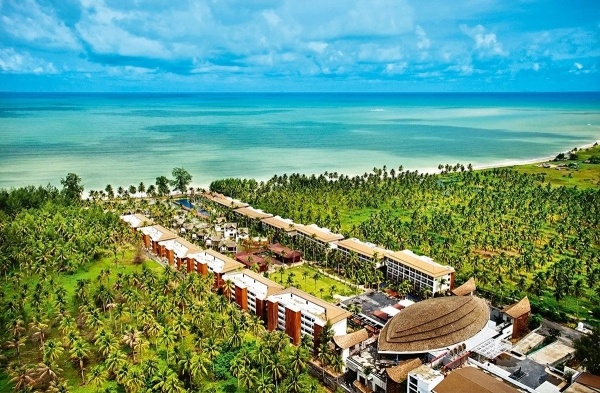 Graceland Khaolak Beach Resort