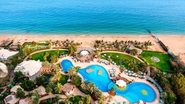Le Meridien Al Aqah Beach Resort - 5 éjszakás