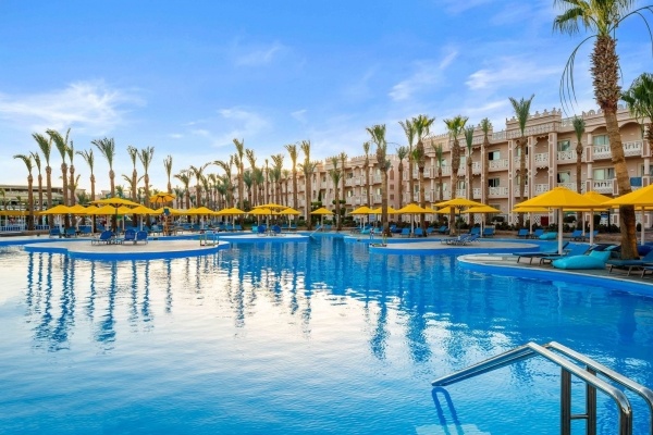 Pickalbatros Aqua Park Resort