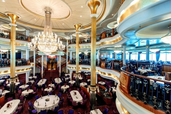 KELETI KARIB VARÁZSA, Adventure of the Seas