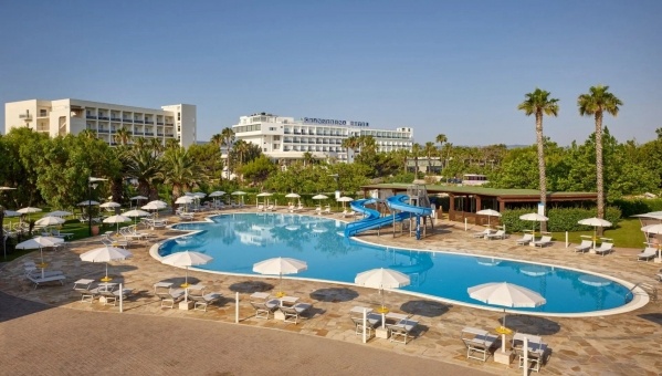 GranSerena Hotel