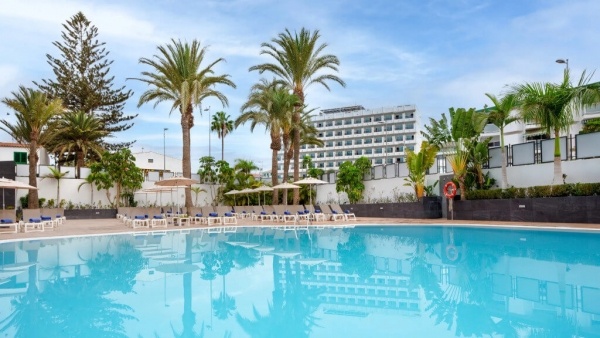 BLUE SEA MARIETA - ADULTS ONLY ****