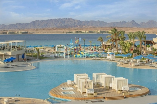 Hotel The V Luxury Resort *****