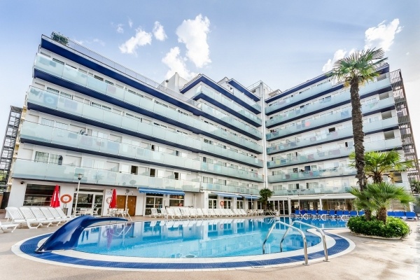 Mar Blau Hotel