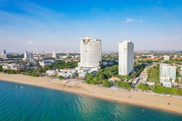 D Varee Jomtien Beach, Pattaya - 13 éjszakás