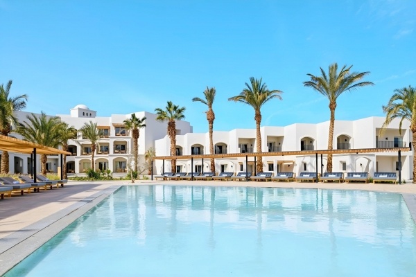 SERRY BEACH RESORT *****