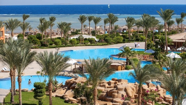 Amwaj Oyoun Resort & Casino - 6 éjszakás