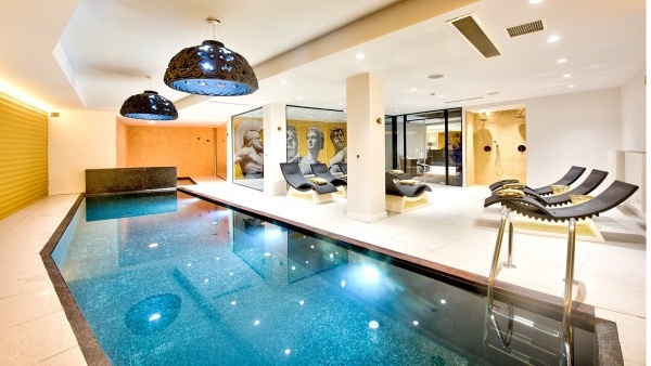 Holm Boutique and Spa - 11 éjszakás