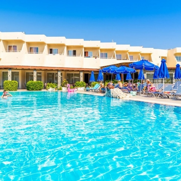 Relax Hotel