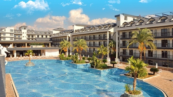 Dream World Palace