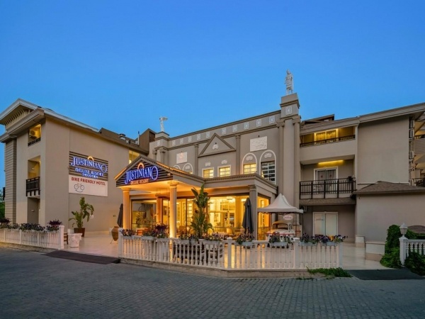 Justiniano Deluxe Resort *****