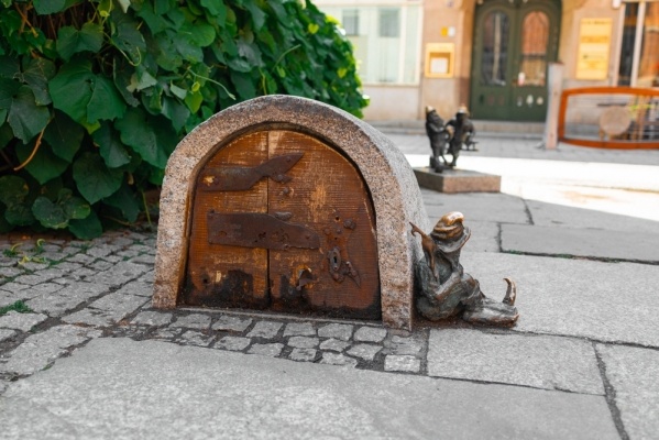 Wroclaw törpéitől az óriás sziklavárosokig