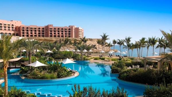 Hilton Muscat Al Bandar - 11 éjszakás