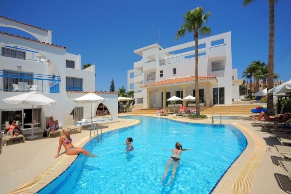 Petrosana Hotel Apartments - 6 éjszakás