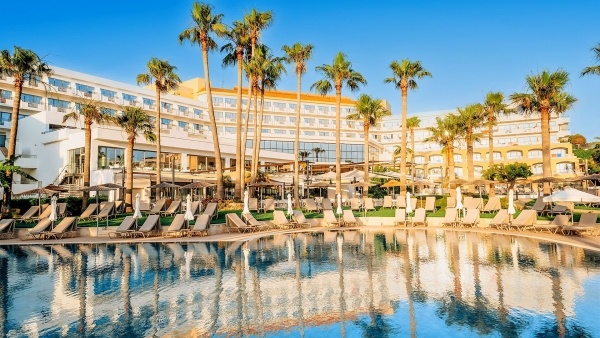 St George Beach Hotel & Spa Resort - 10 éjszakás