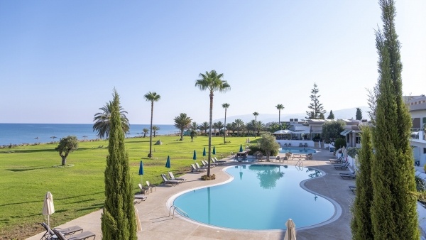 Natura Beach Hotel & Villas - 14 éjszakás